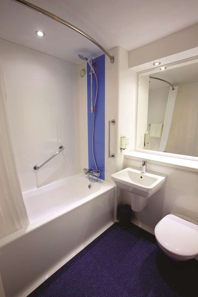 Travelodge Bournemouth Cooper Dean Rum bild